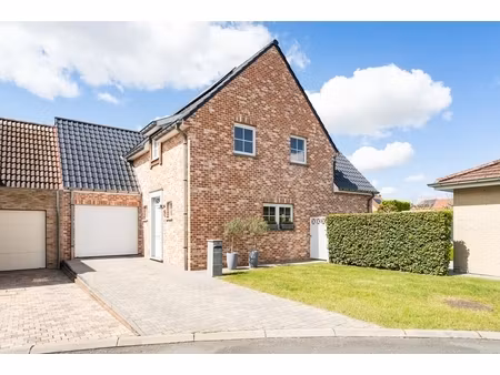 huis te koop in roeselare met 3 slaapkamers