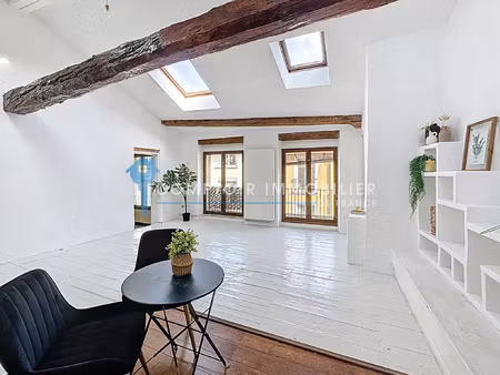 grenoble hypercentre - t5 de caractère de 120m2 en dernier é