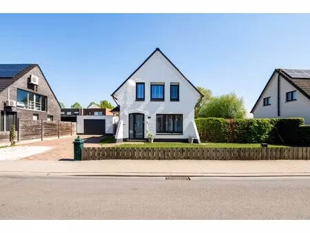 huis te koop in berendrecht met 2 slaapkamers