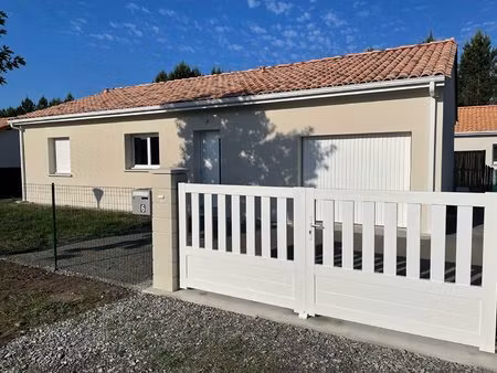 maison récente 4 pièces de 92 m² à luxey