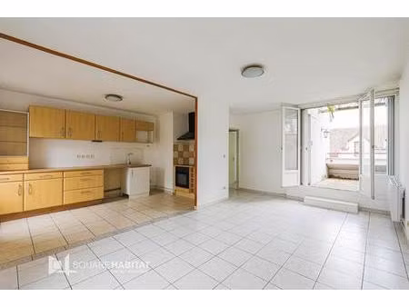 appartement grenoble 3 pièces de 62 m2 et grand garage