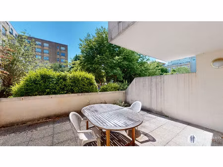 t3 récent avec 30m2 de terrasse