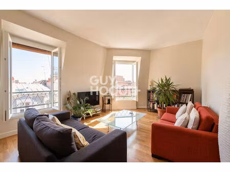 appartement 3 pièces en étage élevé