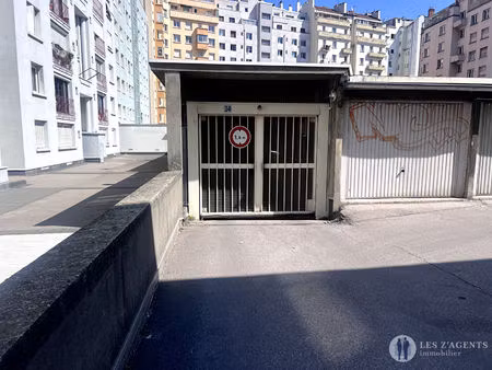 parking / box grenoble secteur vallier catane