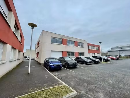 location bureaux 250 m²