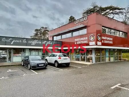 location bureaux 83 m²