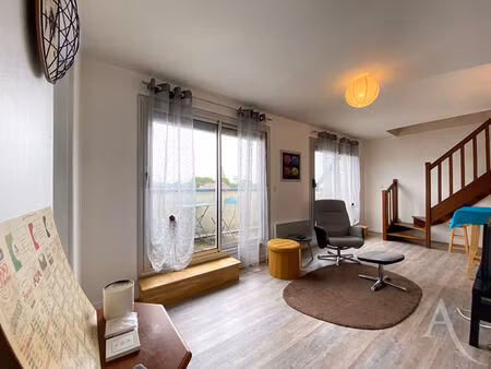 location appartement 3 pièces  58.79m²  saint