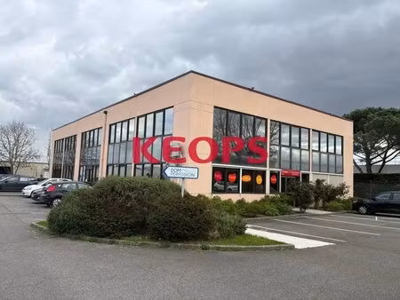 location bureaux 250 m²