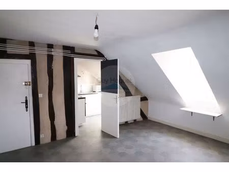 location halles de tours