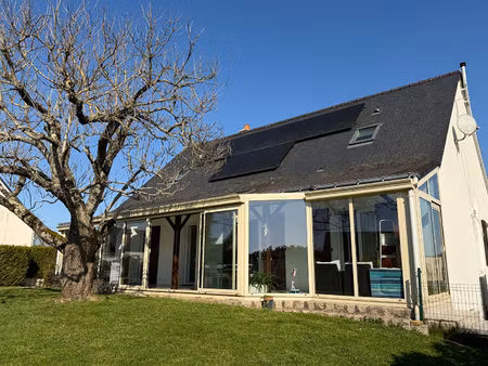 beau pavillon à chinon