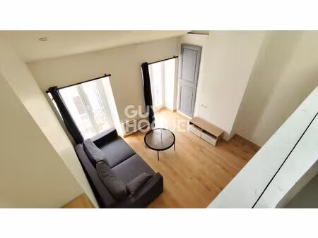 à louer ? charmant t2 duplex climatisé ? centre-ville