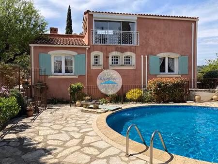 maison t5 avec jardin et piscine