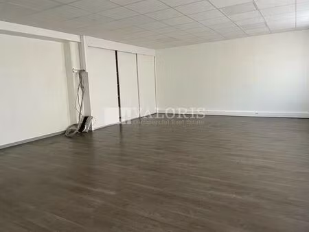 location bureaux 62 m²