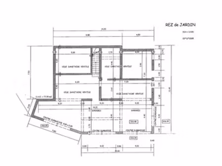 maison à cabris (06530)