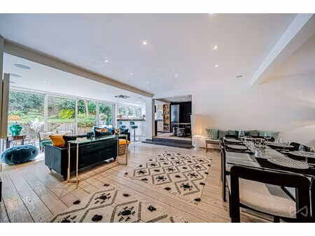 appartement te koop in oudergem met 3 slaapkamers