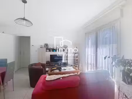 location appartement 2 pièces 51m²