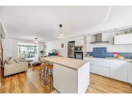 maison à mercurey avec une vue à 180 ° sur la côte chalonnaise