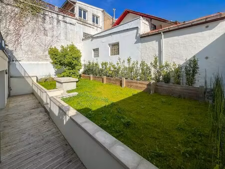 appartement avec terrasse  jardin  parking - biarritz saint charles