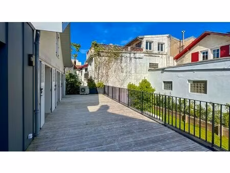 appartement de standing avec terrasse 50 m2  parking - biarritz saint charles