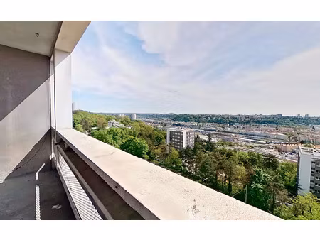 appartement lyon 9 73 m² t-3 à vendre  165 000 €