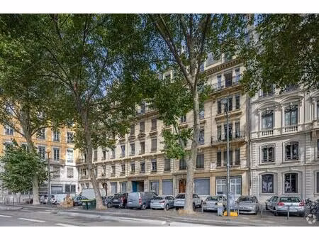 vente bureaux 272 m²