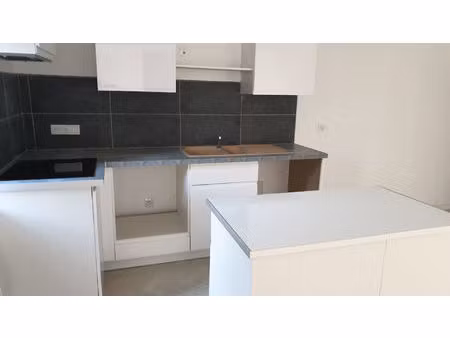 appartement le coudray macouard 5 pièce(s) 107 m2