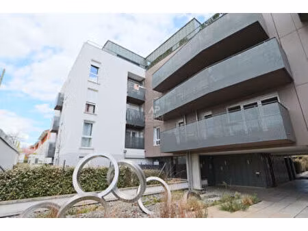 appartement 3 pièce(s) 62 m2