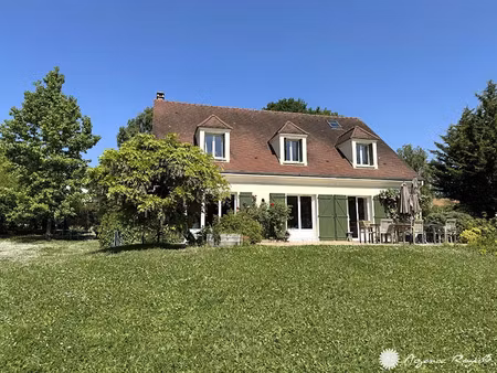 location meublée maison 10 pièces 295.97 m² à fourqueux (78112)  4 950 €