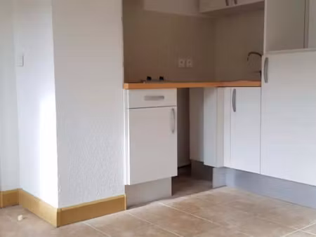 location appartement 2 pièces 38m2 amélie-les-bains-palalda 66110 - 430 € - surface privée