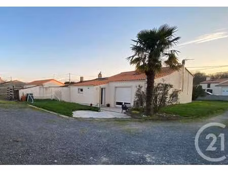 vente maison à montrevault (49110) : à vendre / 130m² montrevault