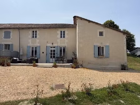 maison de caractere