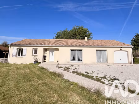 vente maison à voulgézac (16250) : à vendre / 124m² voulgézac