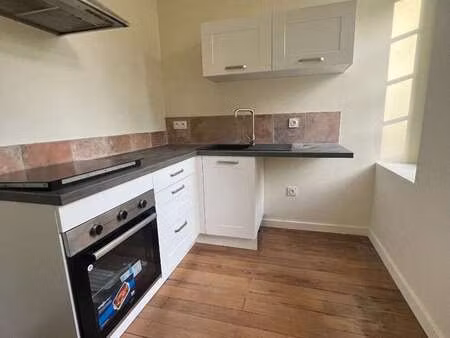 location maison à ahuillé (53940) : à louer / 85m² ahuillé