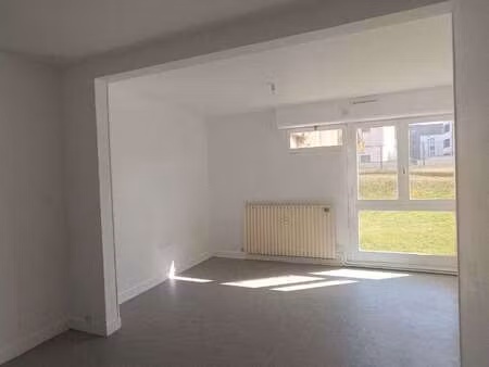 location appartement t1 à saint-brieuc (22000) : à louer t1 / 26m² saint-brieuc