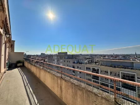 villeurbanne - appartement de type 2 avec terrasse