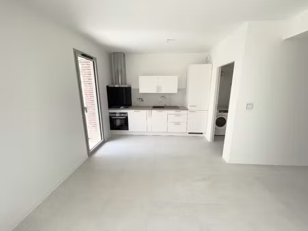 appartement 2 pièces - 61 m²