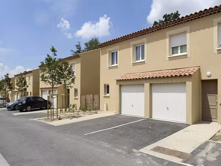 location maison 4 pièces 74 m² à mazan (84380)