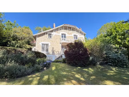 maison montmorency 7 pièce(s)