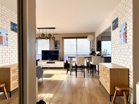 exclusivite - appartement t3 - proche metro poterie
