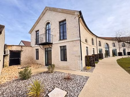 frais de notaire réduits - t1 bis - terrasse de 72 m2 - 1 place de stationnement attribuée