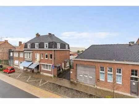 atypische eigendom met diverse gebouwen en toekomstpotent...