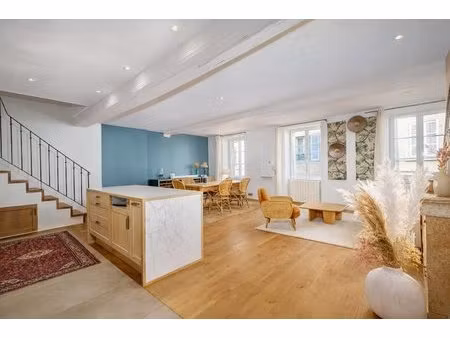 triplex de prestige au coeur du centre-ville de beaune - toiture copropriété rénovée