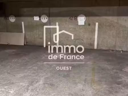 location garage box et parking à angers (49000) : à louer / angers