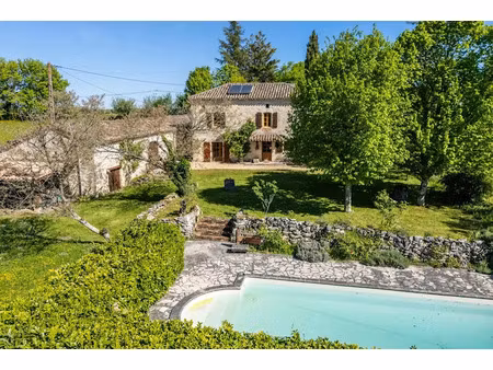 vente maison 7 pièces 34100 m² à lauzerte (82110)  495 000 €