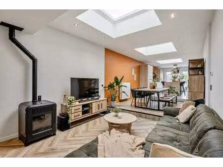 maison économe en énergie avec 3 chambres et grand jardin