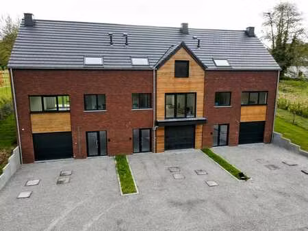 maison bel-étage neuve