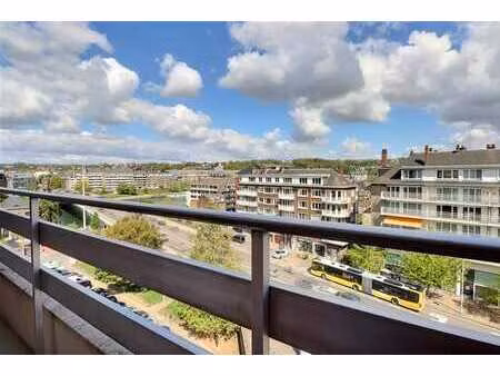 appartement 2ch. avec balcons (+ grenier)