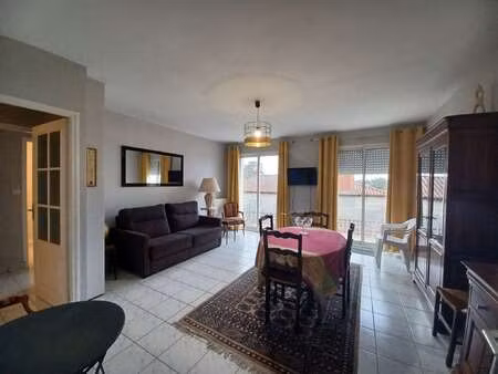 location appartement 3 pièces meublé à clisson (44190) : à louer 3 pièces meublé / 60m² cl