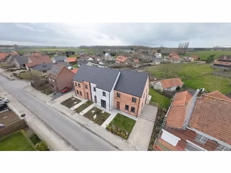 huis te koop in bovekerke met 4 slaapkamers