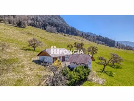 corps de ferme à rénover avec maison d’habitation indépendante